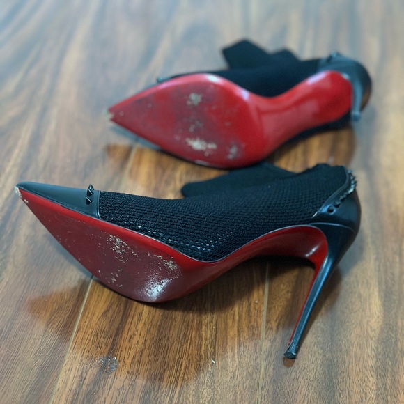 Christian Louboutin Dova studded Leather trim ankle boot. - Picture 3 of 6